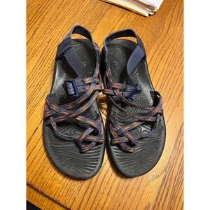 Chaco Strappy Sandals Size‎ 9
